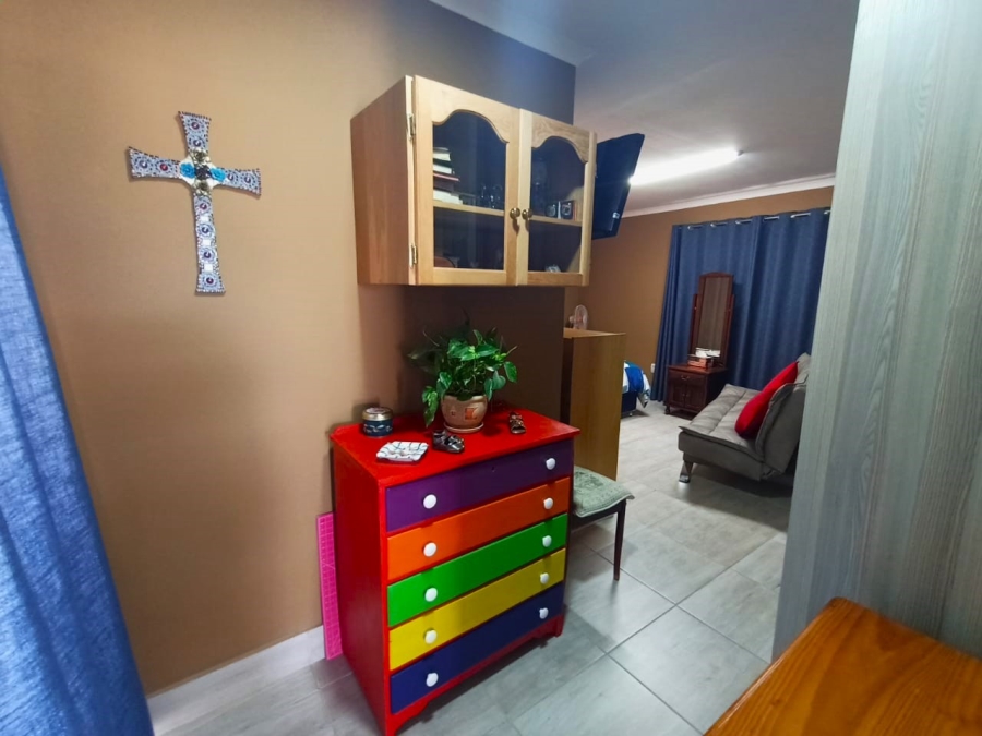 2 Bedroom Property for Sale in Humansdorp Eastern Cape